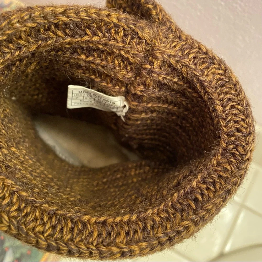 UGG Chestnut Knit Button Boots - Picture 4 of 15